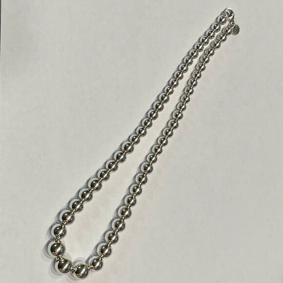 Tiffany & Co Hardwear Graduated Ball Bead Necklace - 925 Silver - 16” - Picture 12 of 15